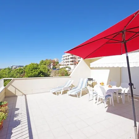 Kus Διαμέρισμα Σπλιτ